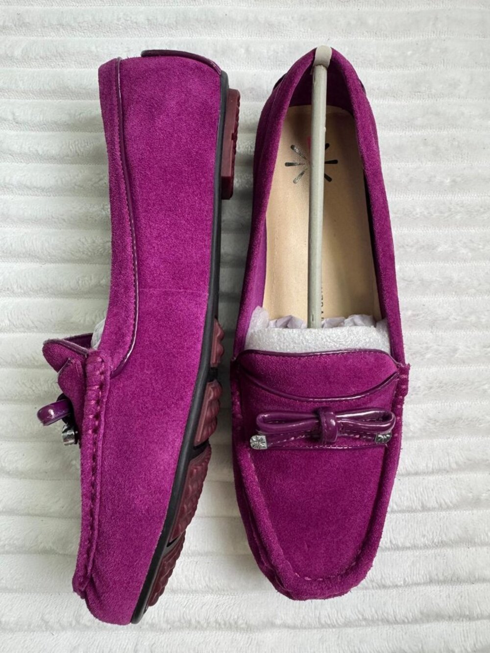 Womens Dark Purple Suede Loafers Bow Isaac MizrahiPatent Trim OldMoney Preppy 7W